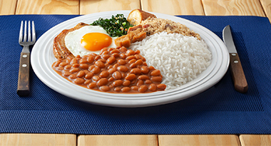 Arroz e Feijão com Picadinho